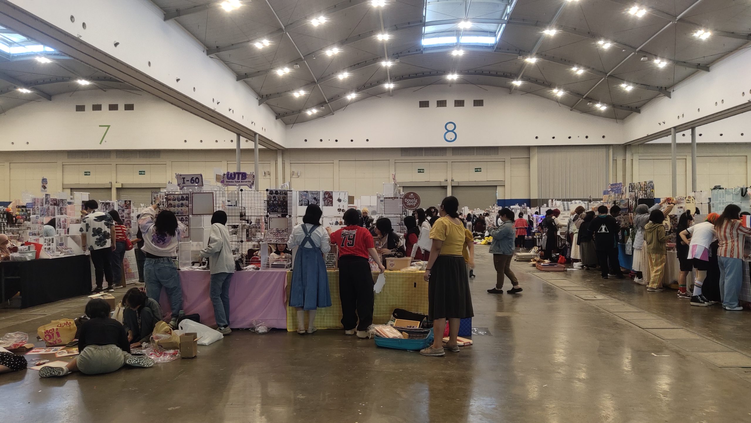TIPS BERJUALAN DI COMIFURO: 5 TIPS PENTING BUAT CIRCLE BARU